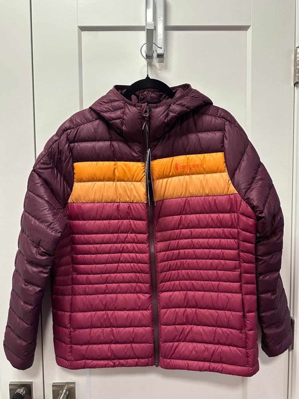 Cotopaxi Fuego Down Hooded Jacket - Womens L - Blackberry/Jam